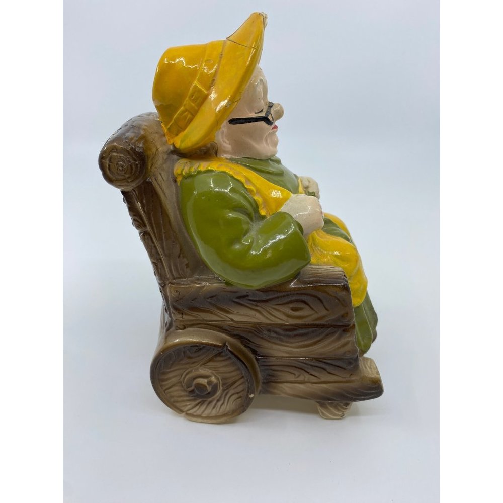 Vintage Knitting Grandmother In Rocking Chair coin Bank - Picture 6 of 6